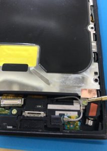 XPERIA XZ 修理中写真