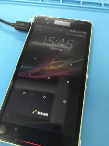 XPERIA　A（SO-04E)の液晶画面（フロントパネル）交換修理完了後の写真