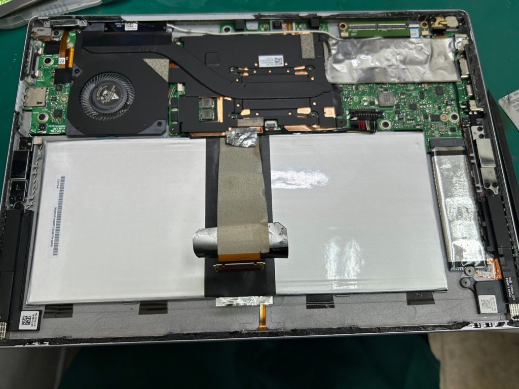 Asus　タブレットPC　バッテリー交換