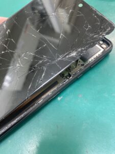 sense4basicの画面修理写真